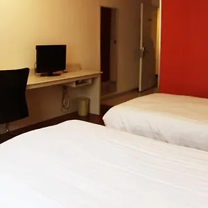 Super 8 Hongqiao Airport Bei Di Lu 酒店